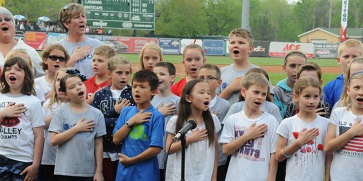 3rd Grade -Singing at the Whitecaps